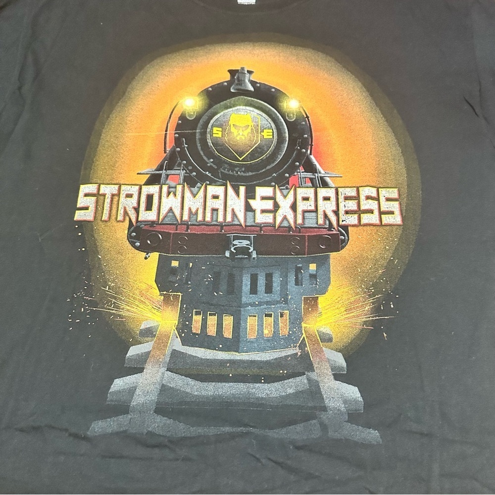 WWE Men’s Strowman Express Black T-Shirt size XL - Picture 4 of 10